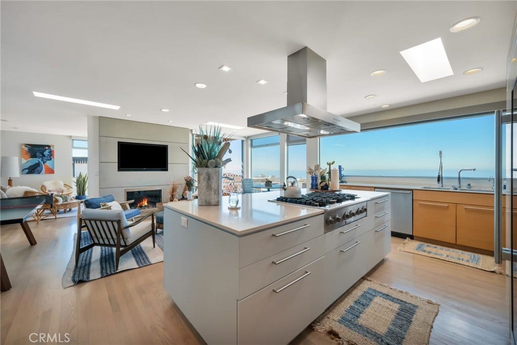 121 16th Street, Manhattan Beach, CA 90266