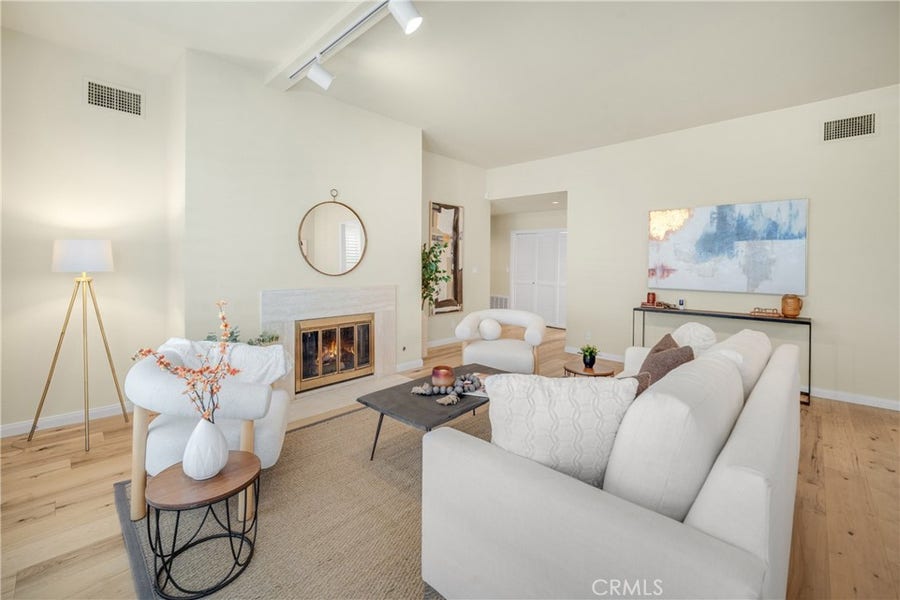 Property photo for 1870 Veteran Avenue, #101, Los Angeles, CA