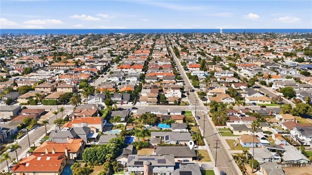 2308 Graham, Redondo Beach, CA 90278 Birds View looking west