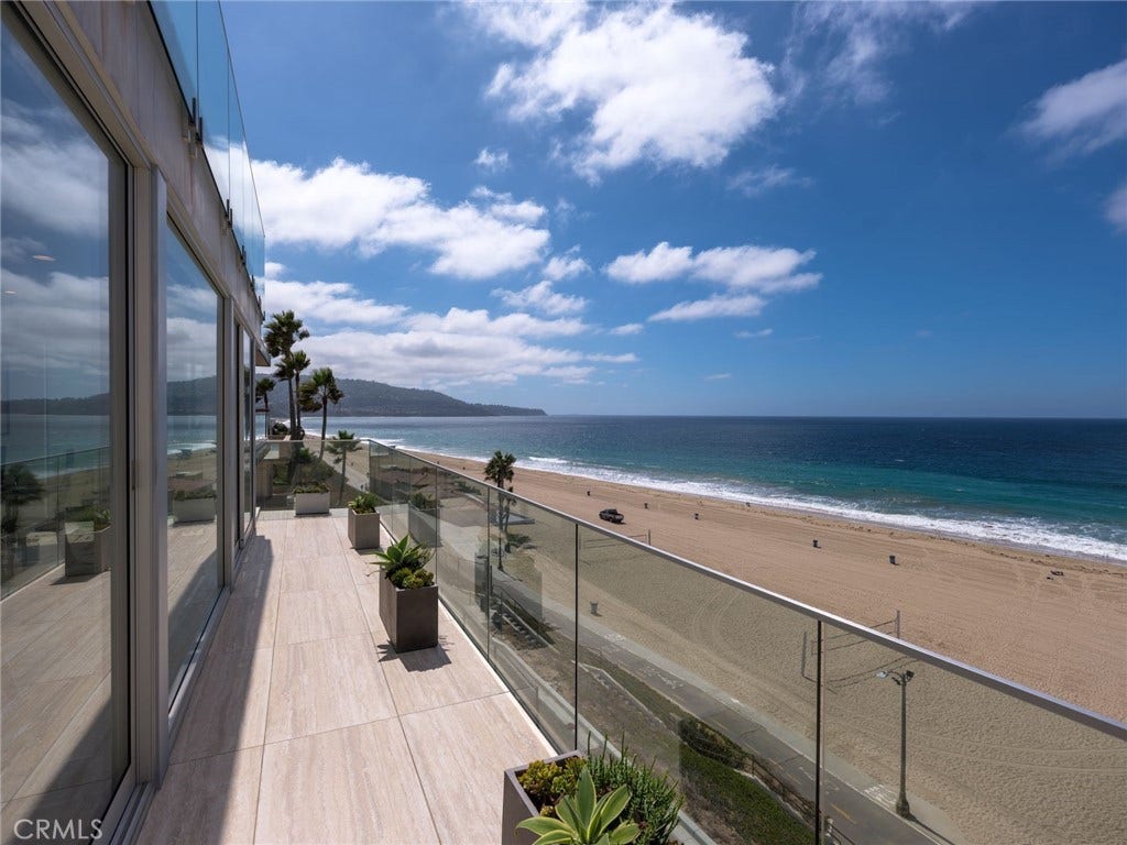 737 Esplanade, Redondo Beach, CA 90277 737 Esplanade, Redondo Beach, CA 90277