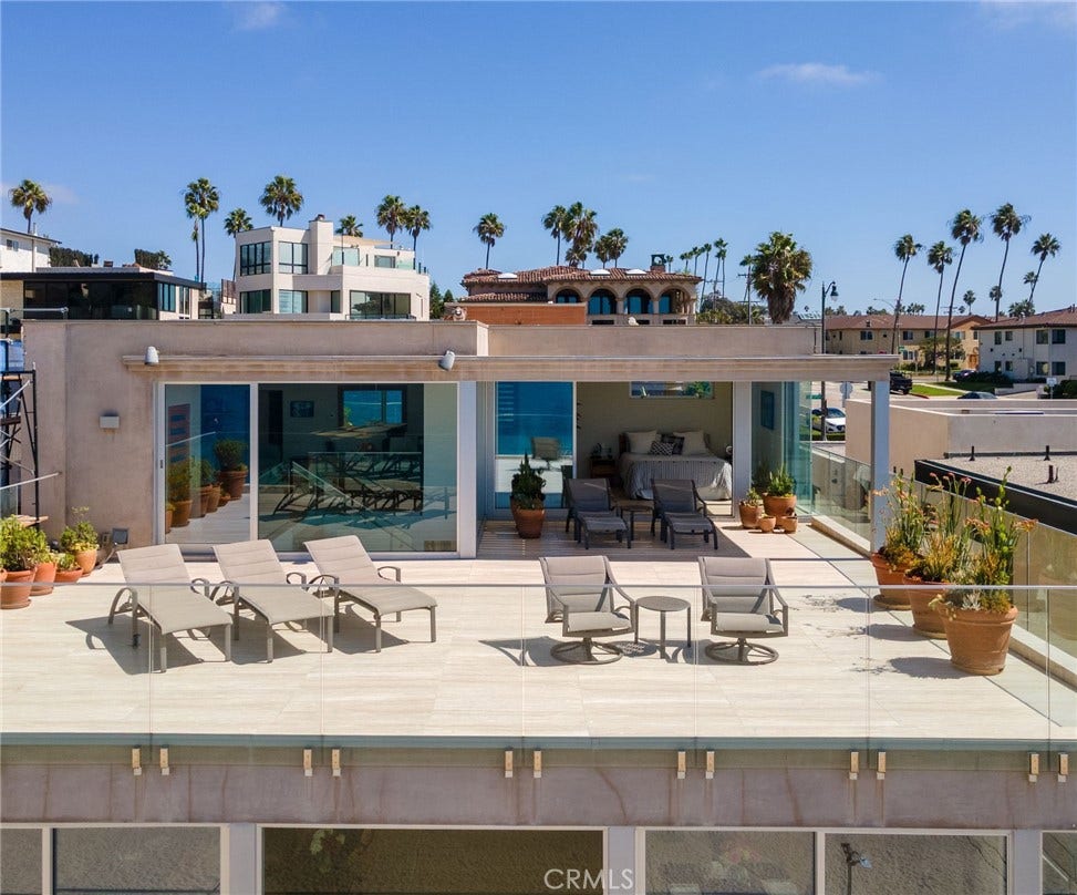737 Esplanade, Redondo Beach, CA 90277 737 Esplanade, Redondo Beach, CA 90277