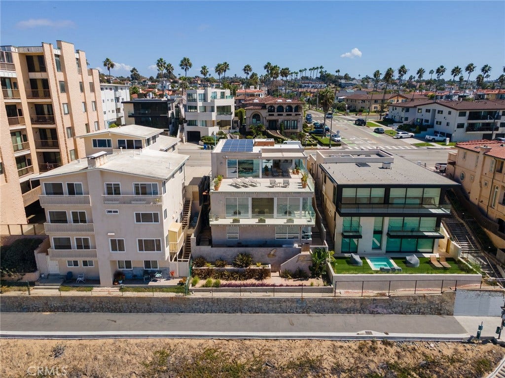 737 Esplanade, Redondo Beach, CA 90277 737 Esplanade, Redondo Beach, CA 90277
