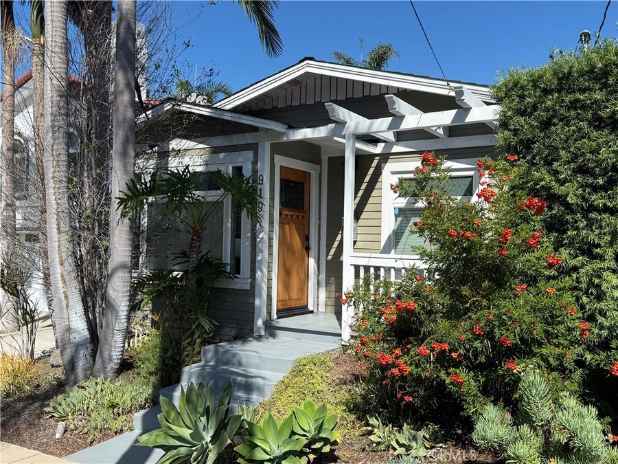 Property photo for 919 Emerald Street, Redondo Beach, CA