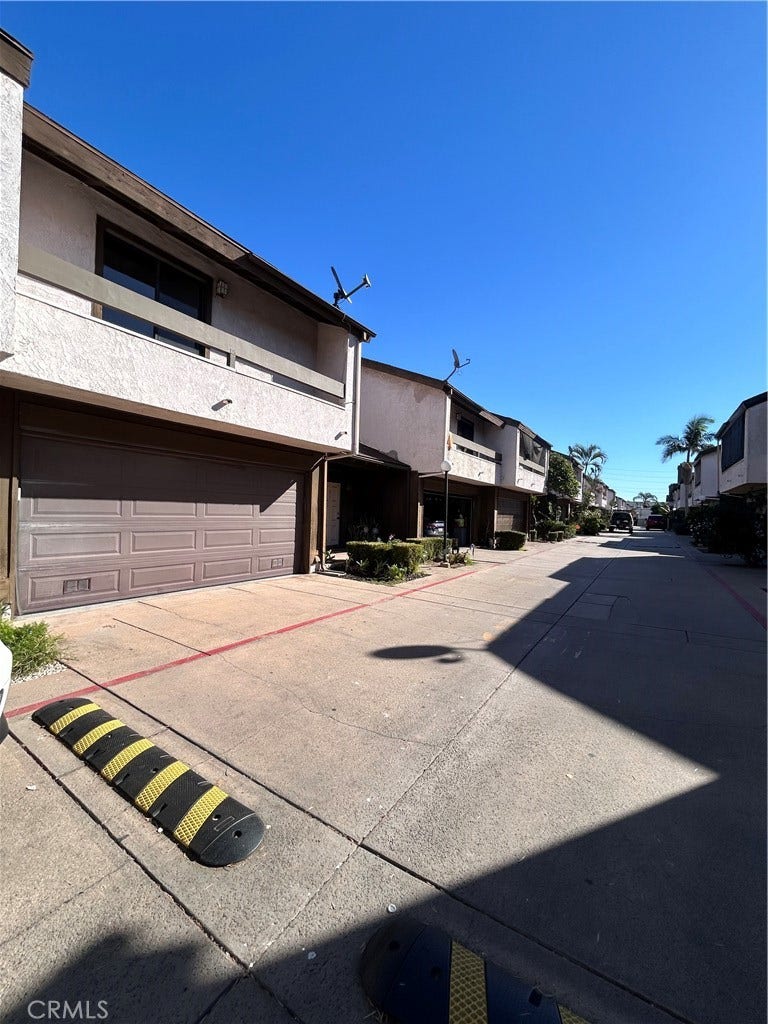 Property photo for 6100 Arbutus Avenue, #2, Huntington Park, CA