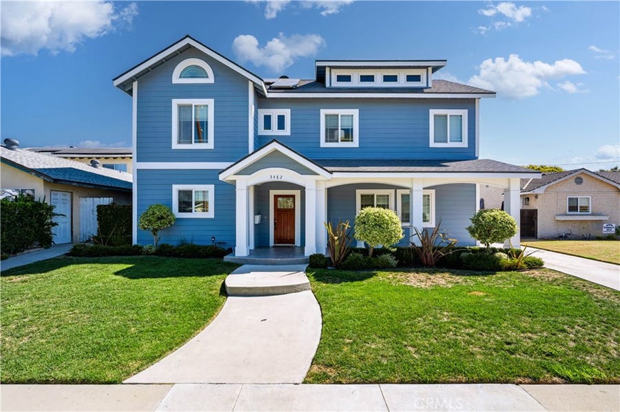 Property photo for 3482 Iroquois Avenue, Long Beach, CA