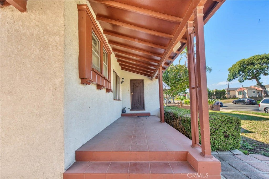 1438 W 94th Street, Los Angeles, CA 90047 1438 W 94th Street, Los Angeles, CA 90047