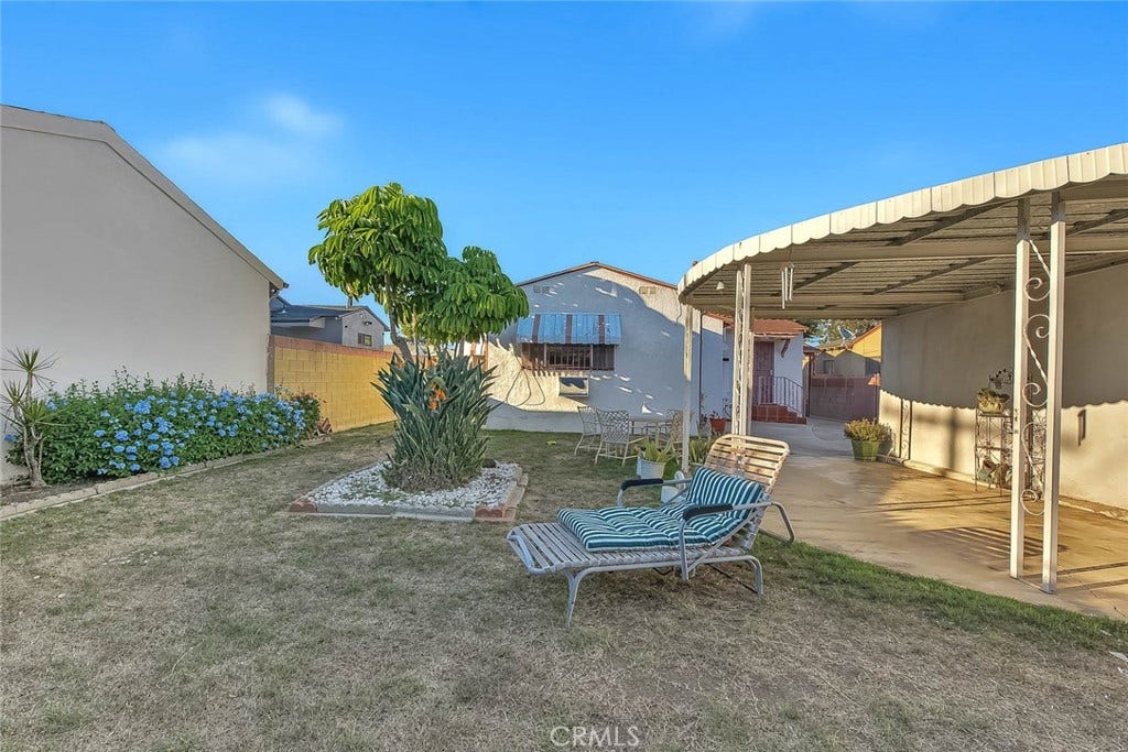 1438 W 94th Street, Los Angeles, CA 90047 1438 W 94th Street, Los Angeles, CA 90047