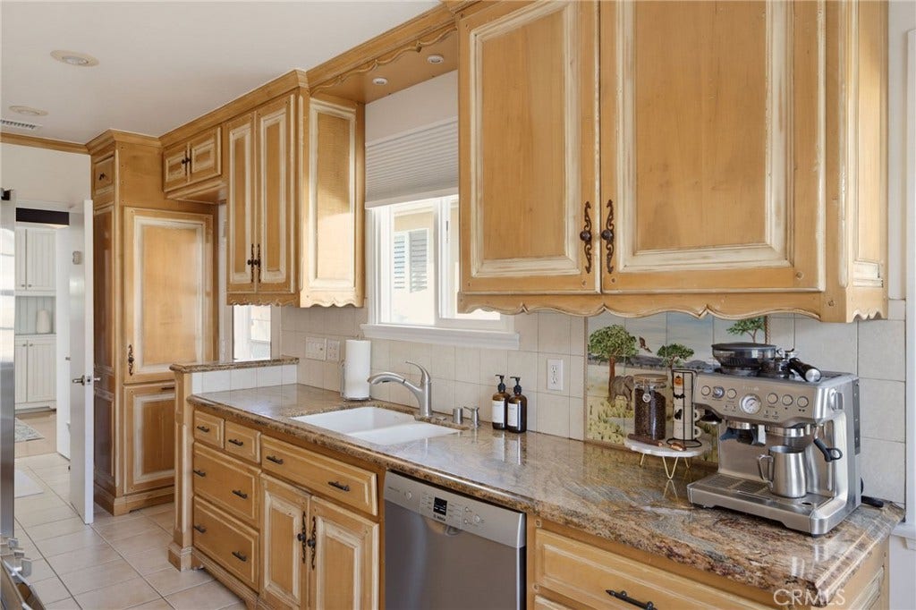 13235 Hindry, Hawthorne, CA 90250 13235 Hindry, Hawthorne, CA 90250