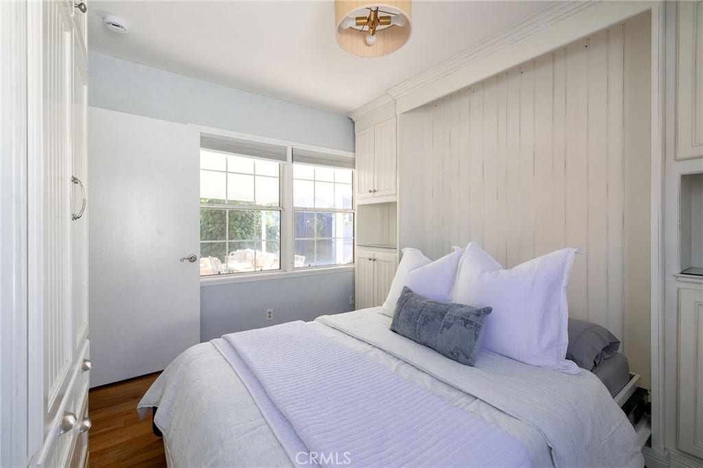 13235 Hindry, Hawthorne, CA 90250 Custom murphy bed