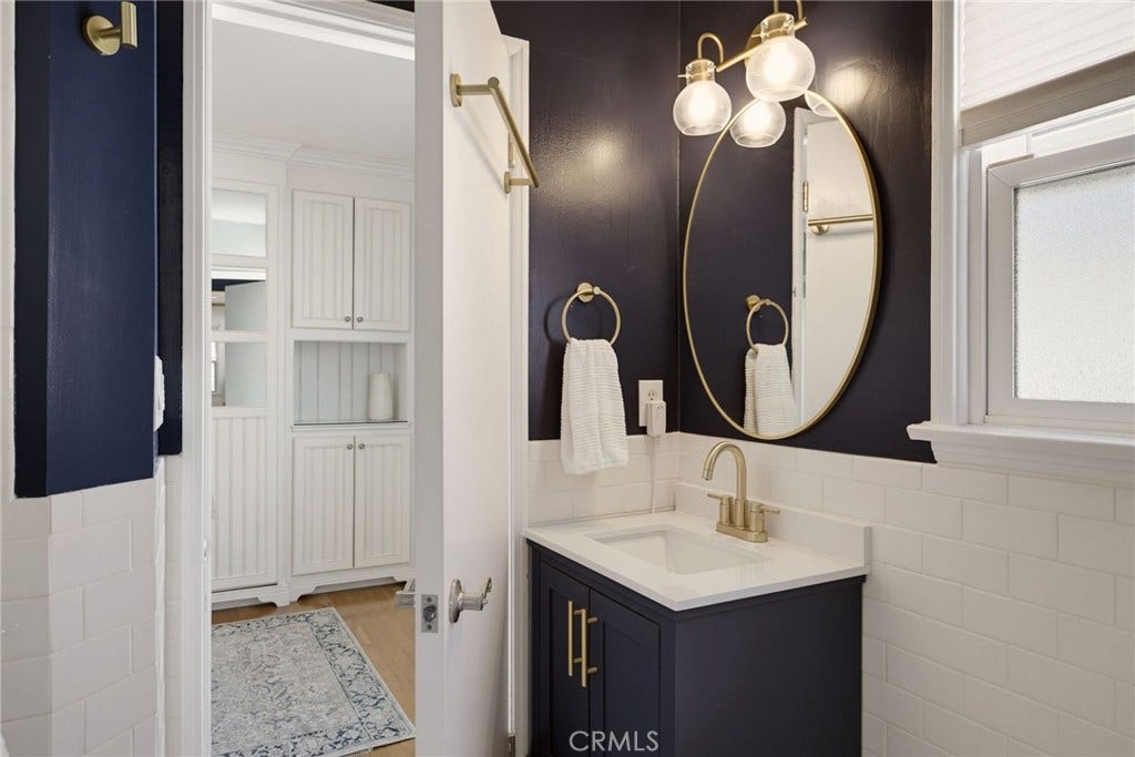 13235 Hindry, Hawthorne, CA 90250 3/4 Bathroom