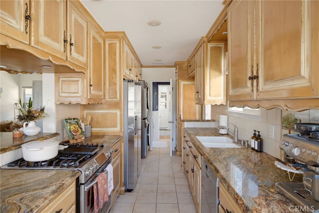 13235 Hindry, Hawthorne, CA 90250 13235 Hindry, Hawthorne, CA 90250