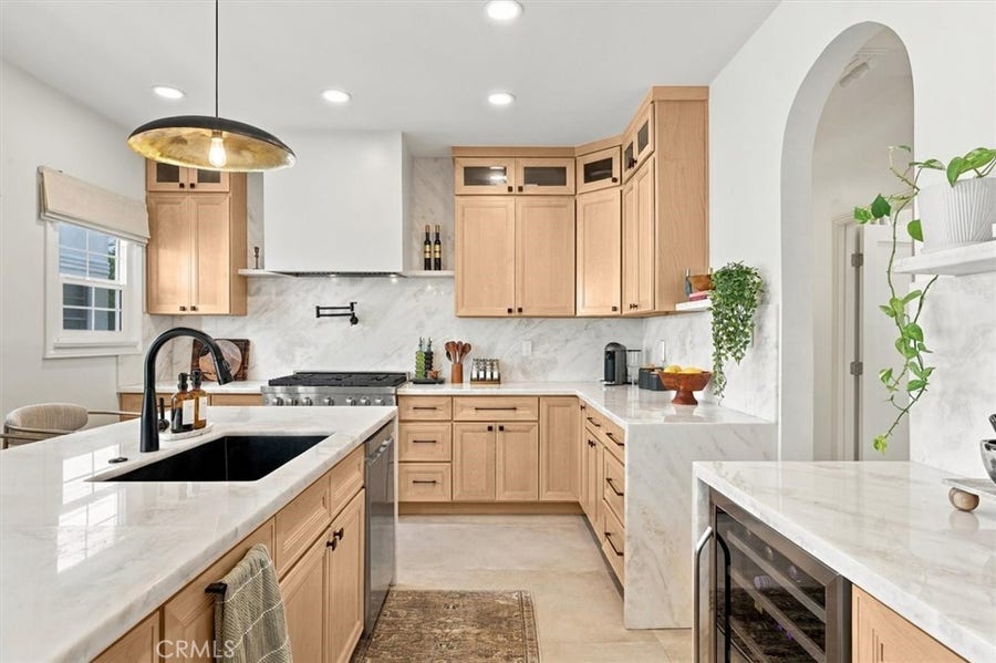 Property photo for 900 S Curson, Los Angeles, CA