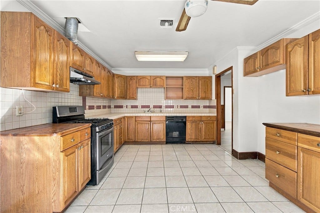 22613 Grace Avenue, Carson, CA 90745 22613 Grace Avenue, Carson, CA 90745