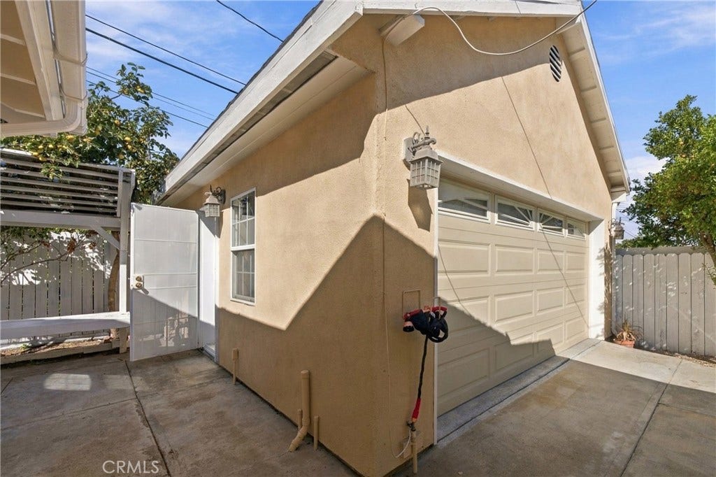 22613 Grace Avenue, Carson, CA 90745 22613 Grace Avenue, Carson, CA 90745