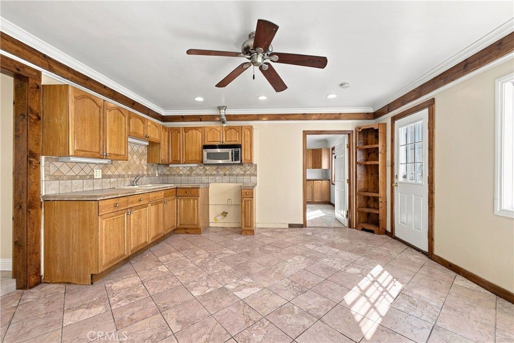 22613 Grace Avenue, Carson, CA 90745 22613 Grace Avenue, Carson, CA 90745