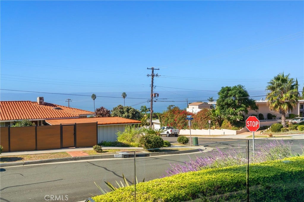 4133 Stalwart Drive, Rancho Palos Verdes, CA 90275 4133 Stalwart Drive, Rancho Palos Verdes, CA 90275