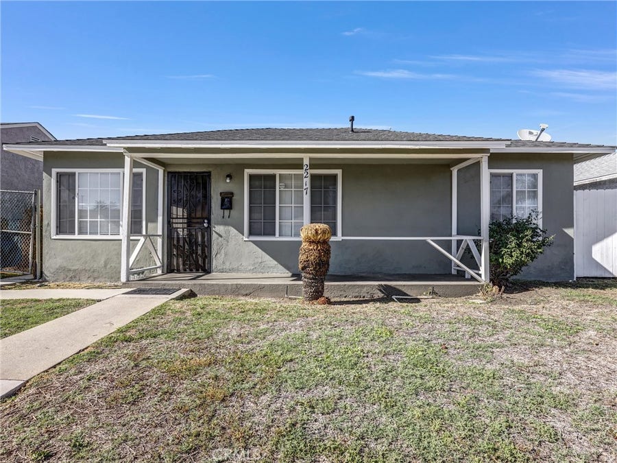 Property photo for 2217 W Raymond, Compton, CA