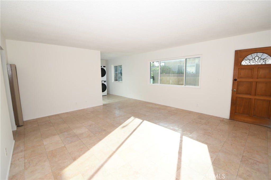 2706 Robinson Street, Redondo Beach, CA 90278