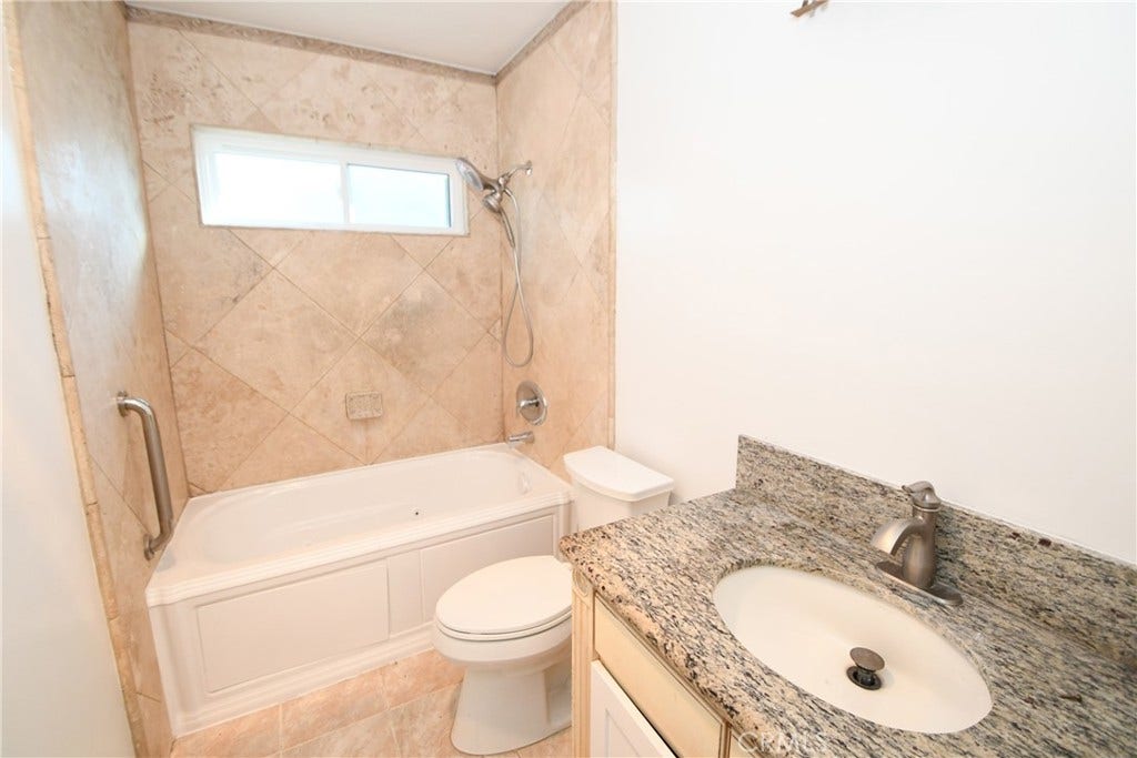 2706 Robinson Street, Redondo Beach, CA 90278