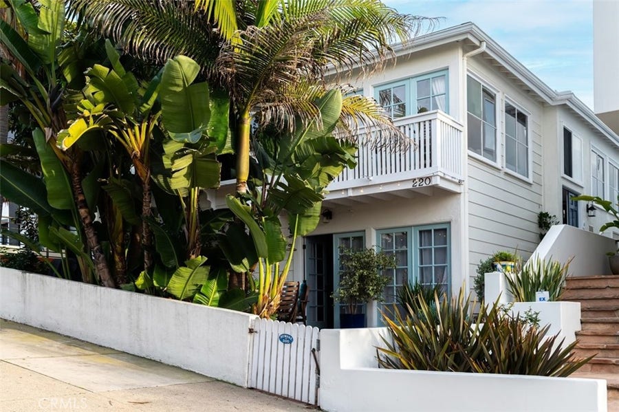 Property photo for 220 29th Street, Manhattan Beach, CA