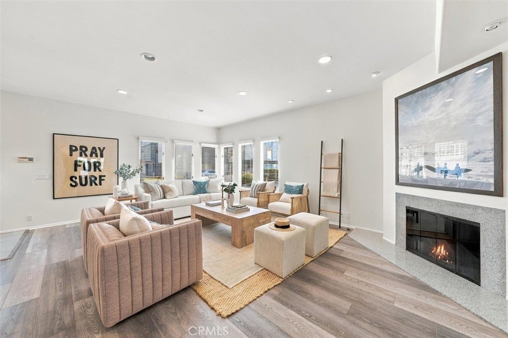 17 16th Street, Hermosa Beach, CA 90254 17 16th Street, Hermosa Beach, CA 90254