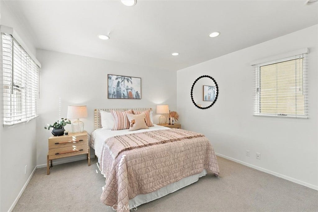 17 16th Street, Hermosa Beach, CA 90254 17 16th Street, Hermosa Beach, CA 90254