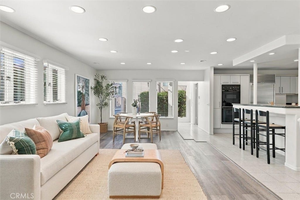 17 16th Street, Hermosa Beach, CA 90254 17 16th Street, Hermosa Beach, CA 90254