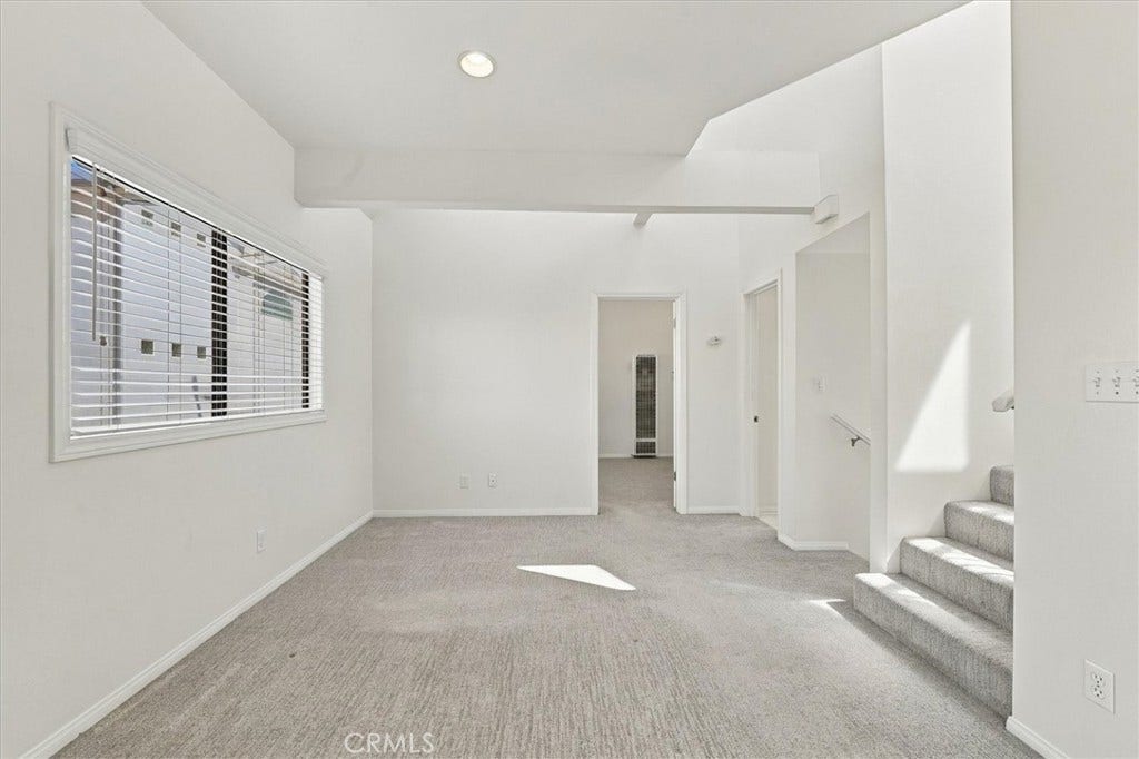 17 16th Street, Hermosa Beach, CA 90254 17 16th Street, Hermosa Beach, CA 90254