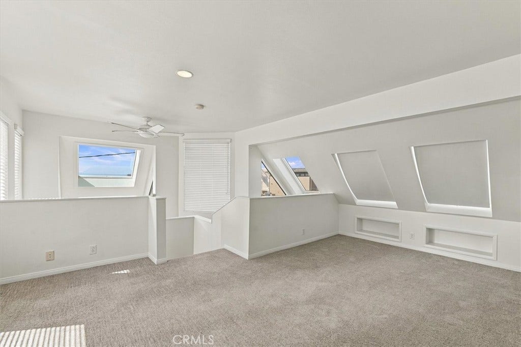 17 16th Street, Hermosa Beach, CA 90254 17 16th Street, Hermosa Beach, CA 90254