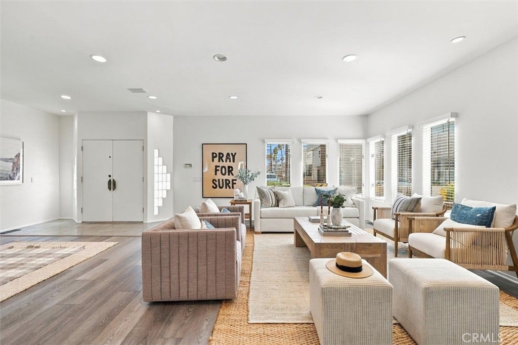 17 16th Street, Hermosa Beach, CA 90254 17 16th Street, Hermosa Beach, CA 90254