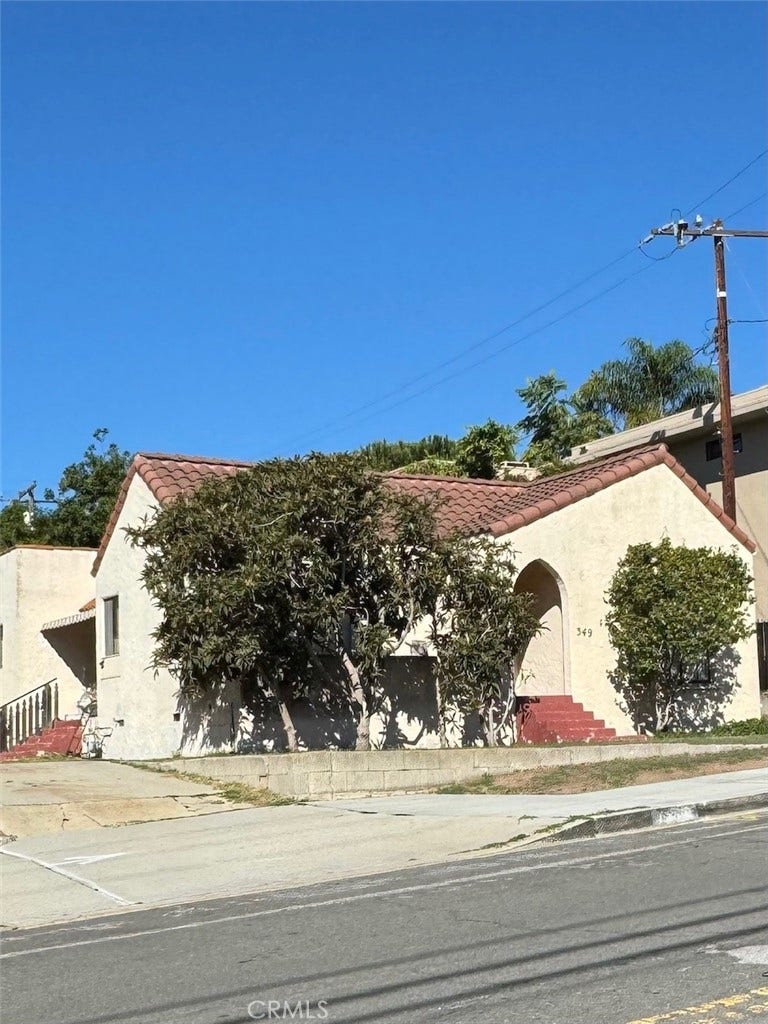 349 S Meadows Ave, Manhattan Beach, CA 90266
