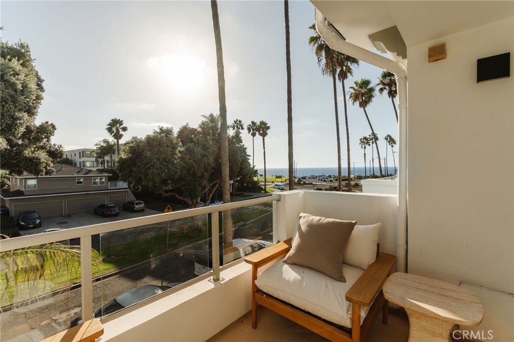 202 Calle Miramar, Redondo Beach, CA 90277 202 Calle Miramar, Redondo Beach, CA 90277