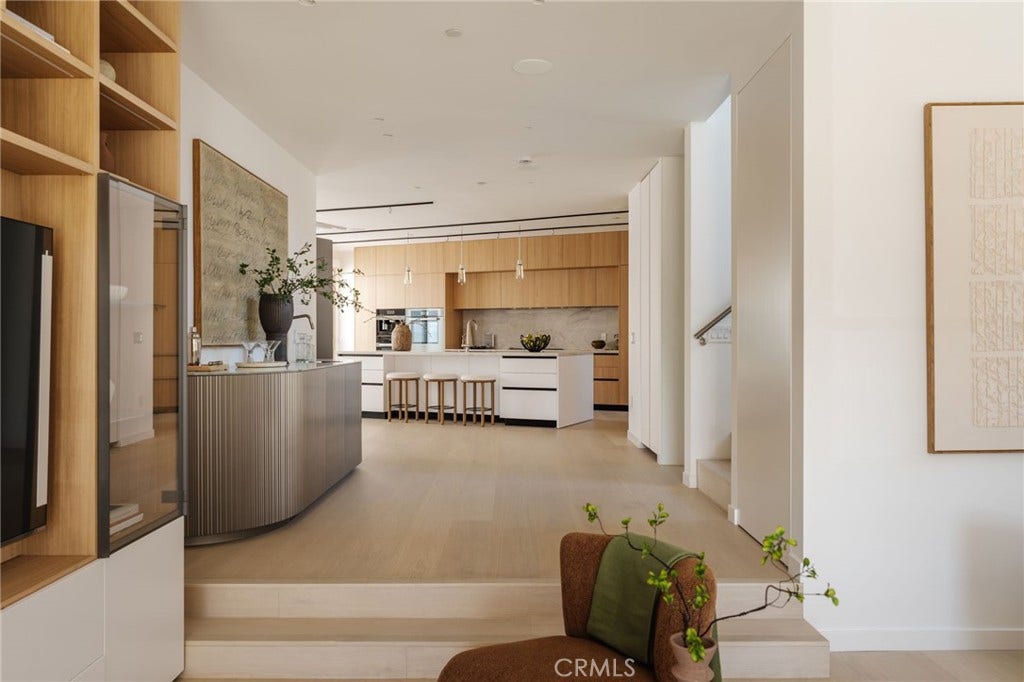 202 Calle Miramar, Redondo Beach, CA 90277 202 Calle Miramar, Redondo Beach, CA 90277