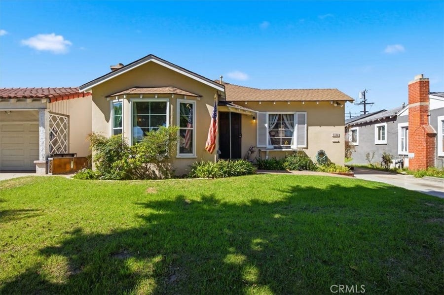 Property photo for 1135 S Fir Avenue, Inglewood, CA