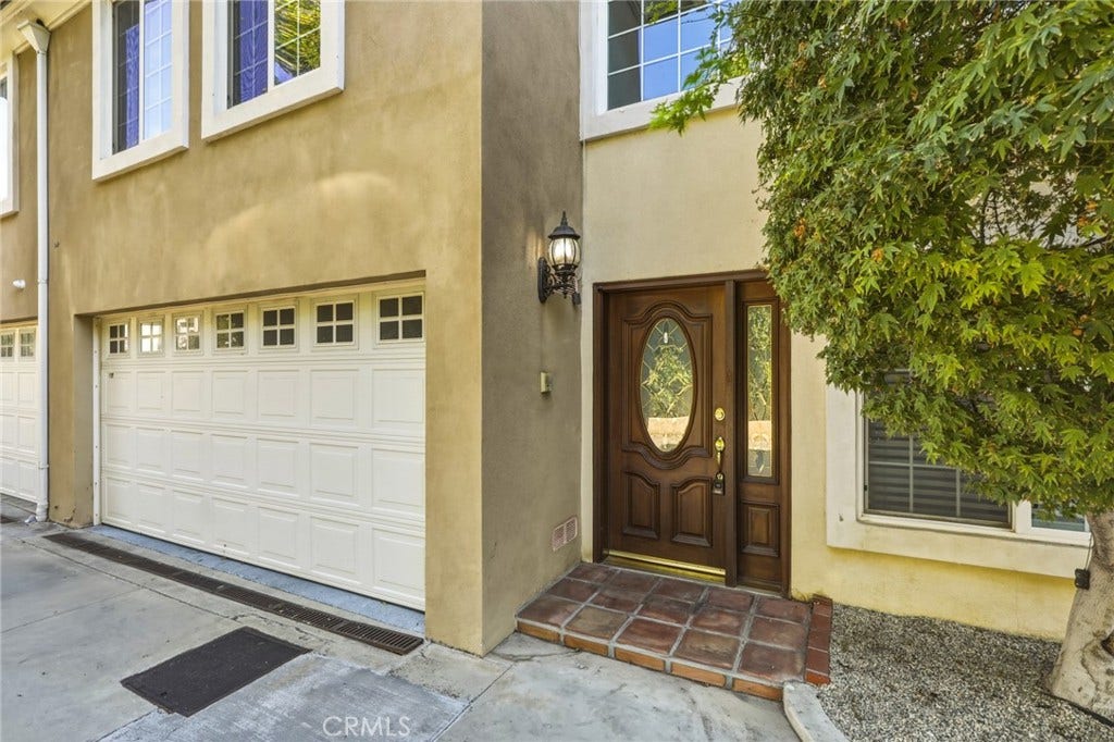 10235 Oklahoma, #2, Chatsworth, CA 91311
