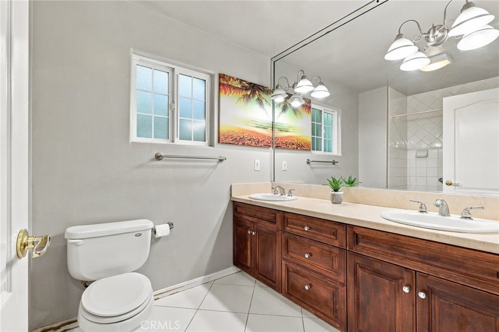 10235 Oklahoma, #2, Chatsworth, CA 91311