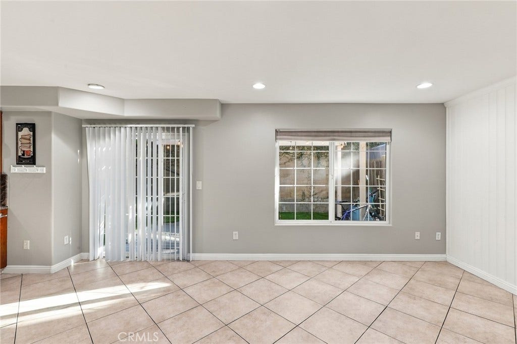 10235 Oklahoma, #2, Chatsworth, CA 91311