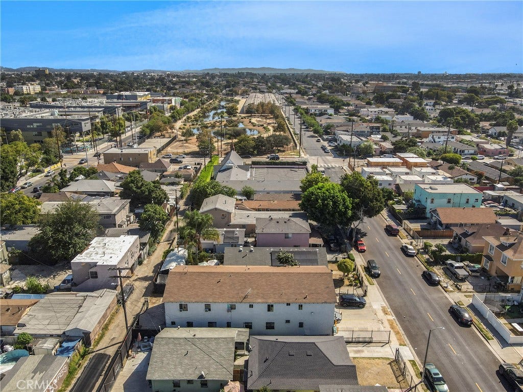211 E 55th Street, Los Angeles, CA 90011