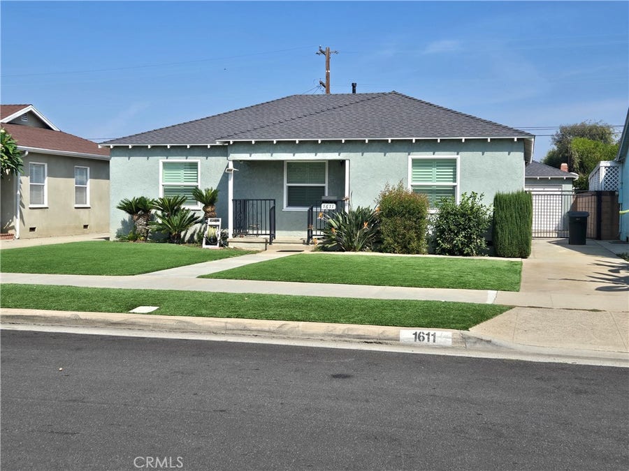 Property photo for 1611 W 154th Place, Gardena, CA