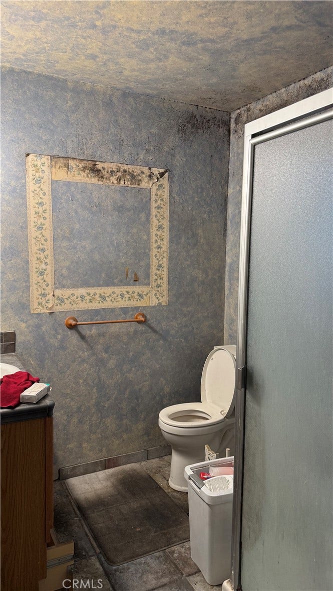 Down stairs 3/4 bath