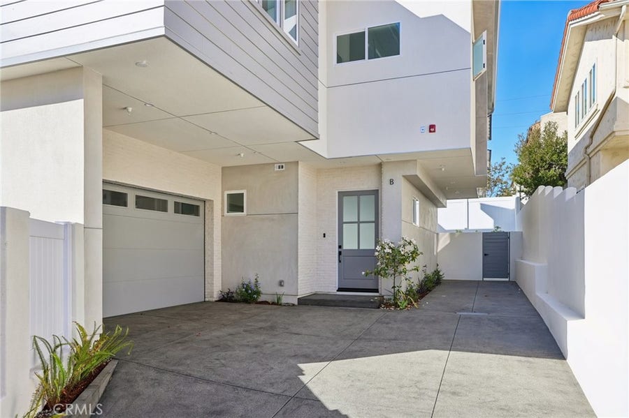 Property photo for 2019 Huntington Lane, #B, Redondo Beach, CA