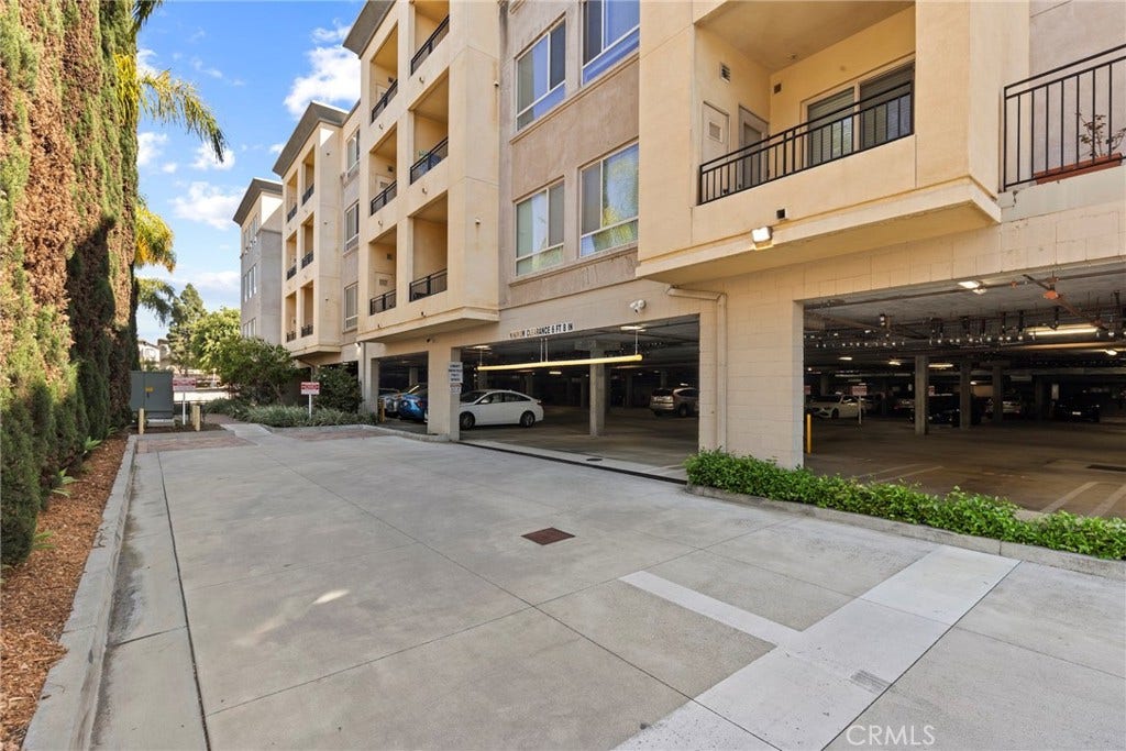 2742 Cabrillo Avenue, #212, Torrance, CA 90501 2742 Cabrillo Avenue, #212, Torrance, CA 90501
