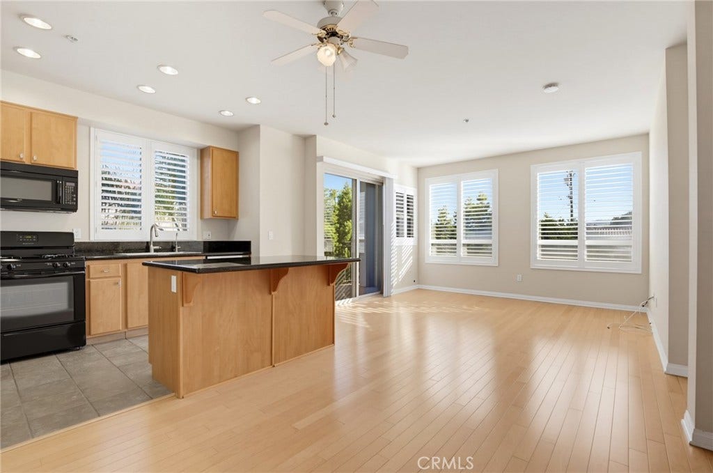 2742 Cabrillo Avenue, #212, Torrance, CA 90501 2742 Cabrillo Avenue, #212, Torrance, CA 90501