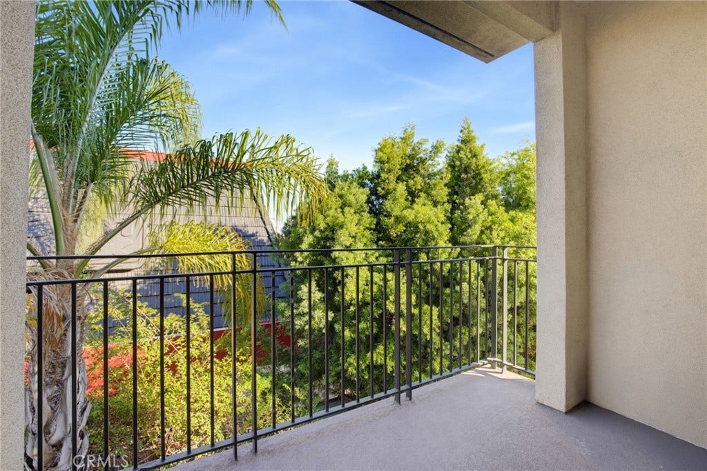 2742 Cabrillo Avenue, #212, Torrance, CA 90501 2742 Cabrillo Avenue, #212, Torrance, CA 90501