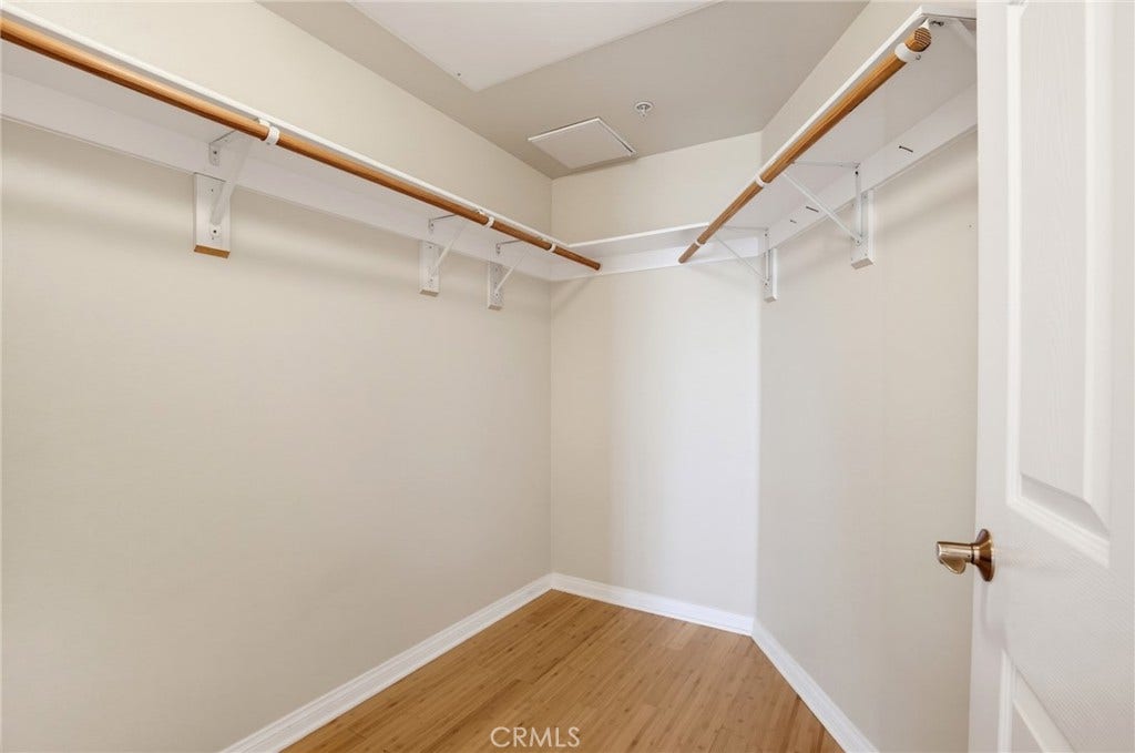 2742 Cabrillo Avenue, #212, Torrance, CA 90501 2742 Cabrillo Avenue, #212, Torrance, CA 90501