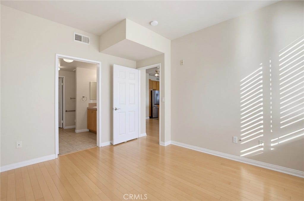 2742 Cabrillo Avenue, #212, Torrance, CA 90501 2742 Cabrillo Avenue, #212, Torrance, CA 90501