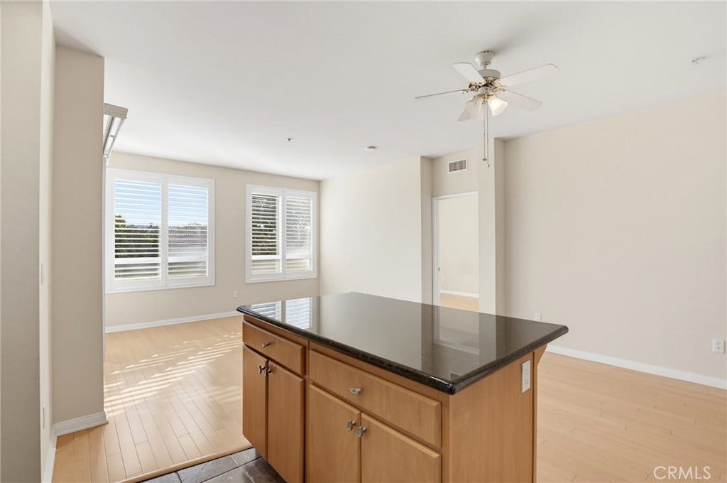 2742 Cabrillo Avenue, #212, Torrance, CA 90501 2742 Cabrillo Avenue, #212, Torrance, CA 90501