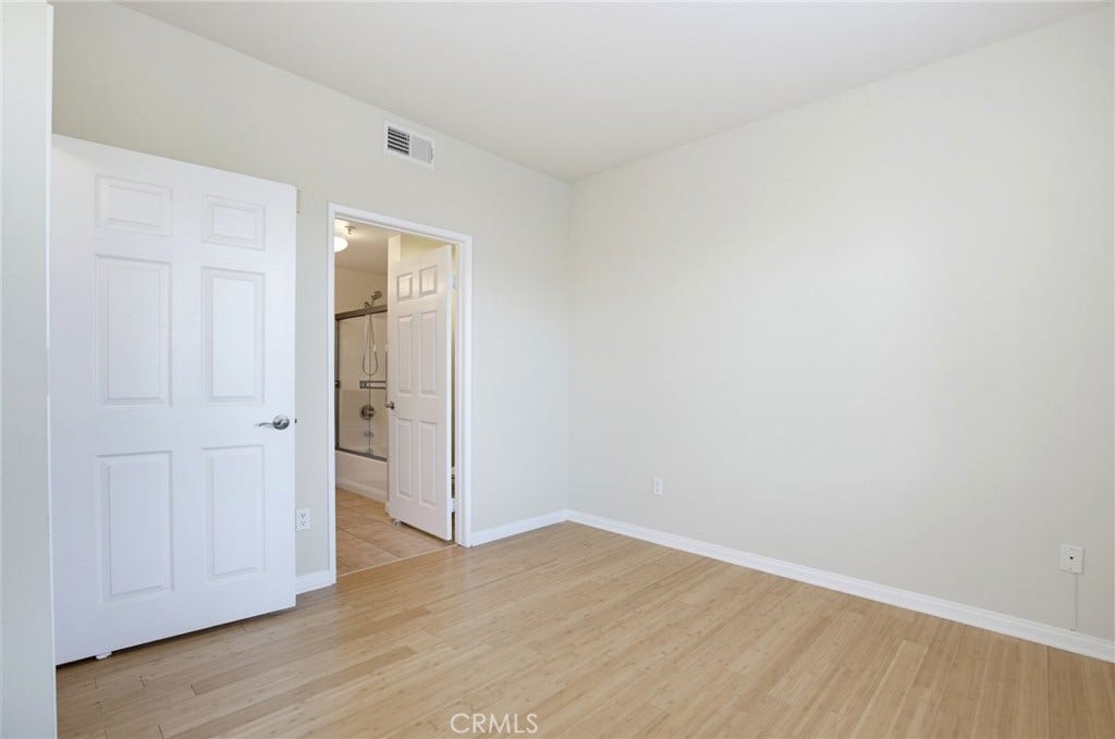 2742 Cabrillo Avenue, #212, Torrance, CA 90501 2742 Cabrillo Avenue, #212, Torrance, CA 90501