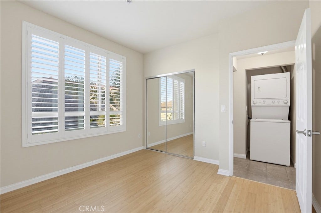 2742 Cabrillo Avenue, #212, Torrance, CA 90501 2742 Cabrillo Avenue, #212, Torrance, CA 90501