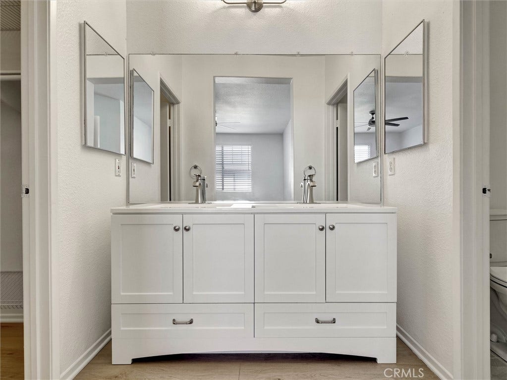 17801 Ash Court, #T, Carson, CA 90746 17801 Ash Court, #T, Carson, CA 90746